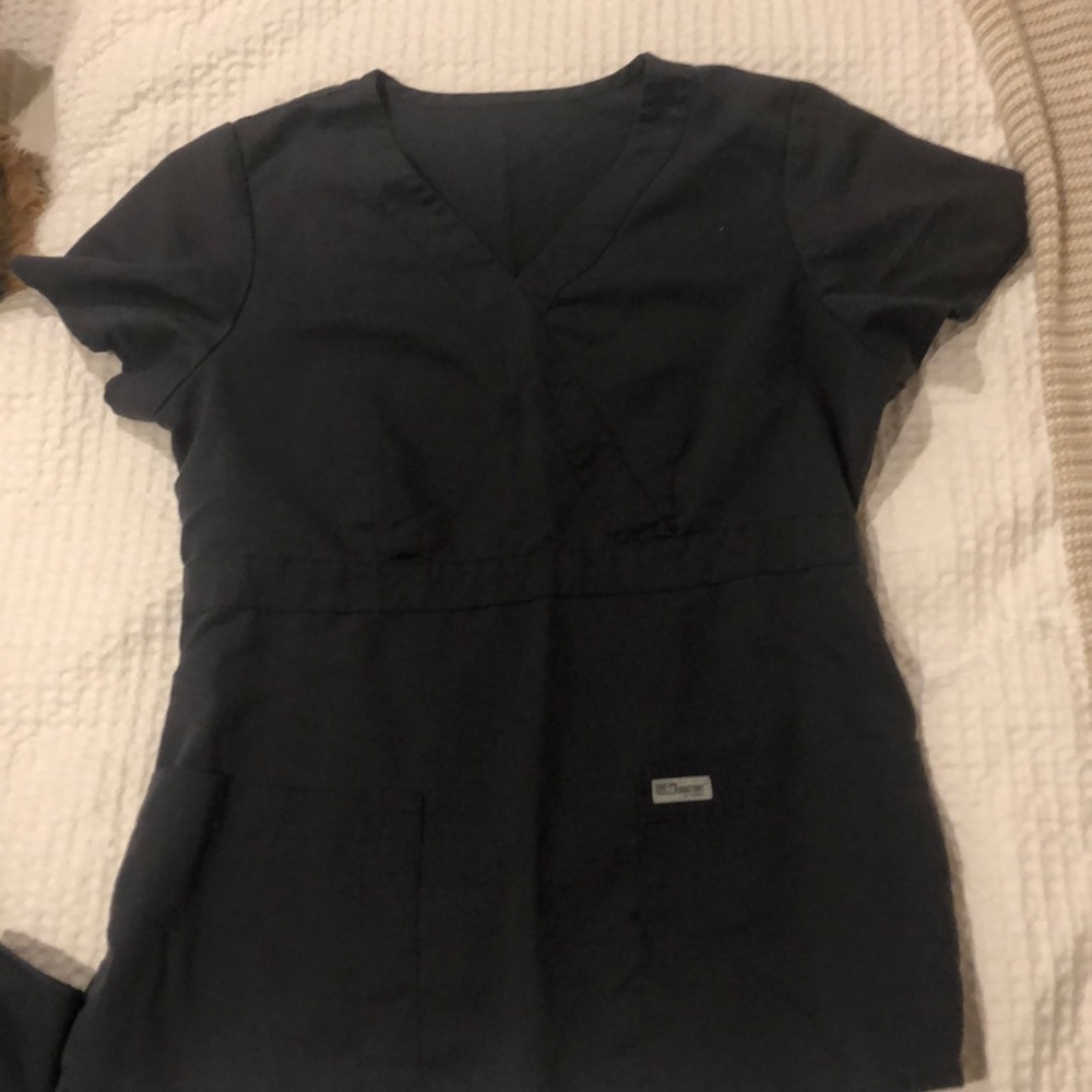 Scrub sets - Picture 2 of 6